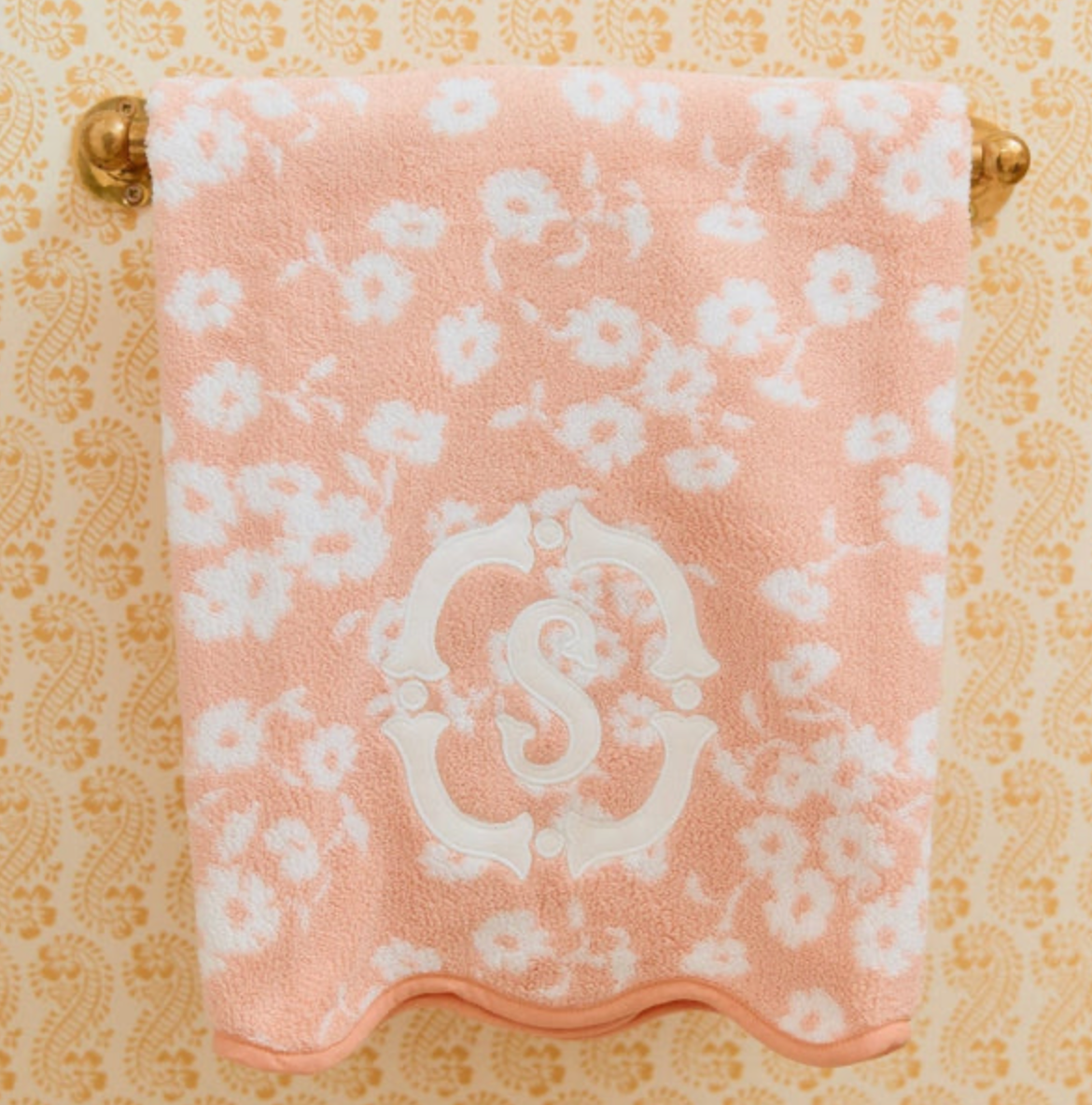 Patterned Scallop Bath Towel- Coral Margot