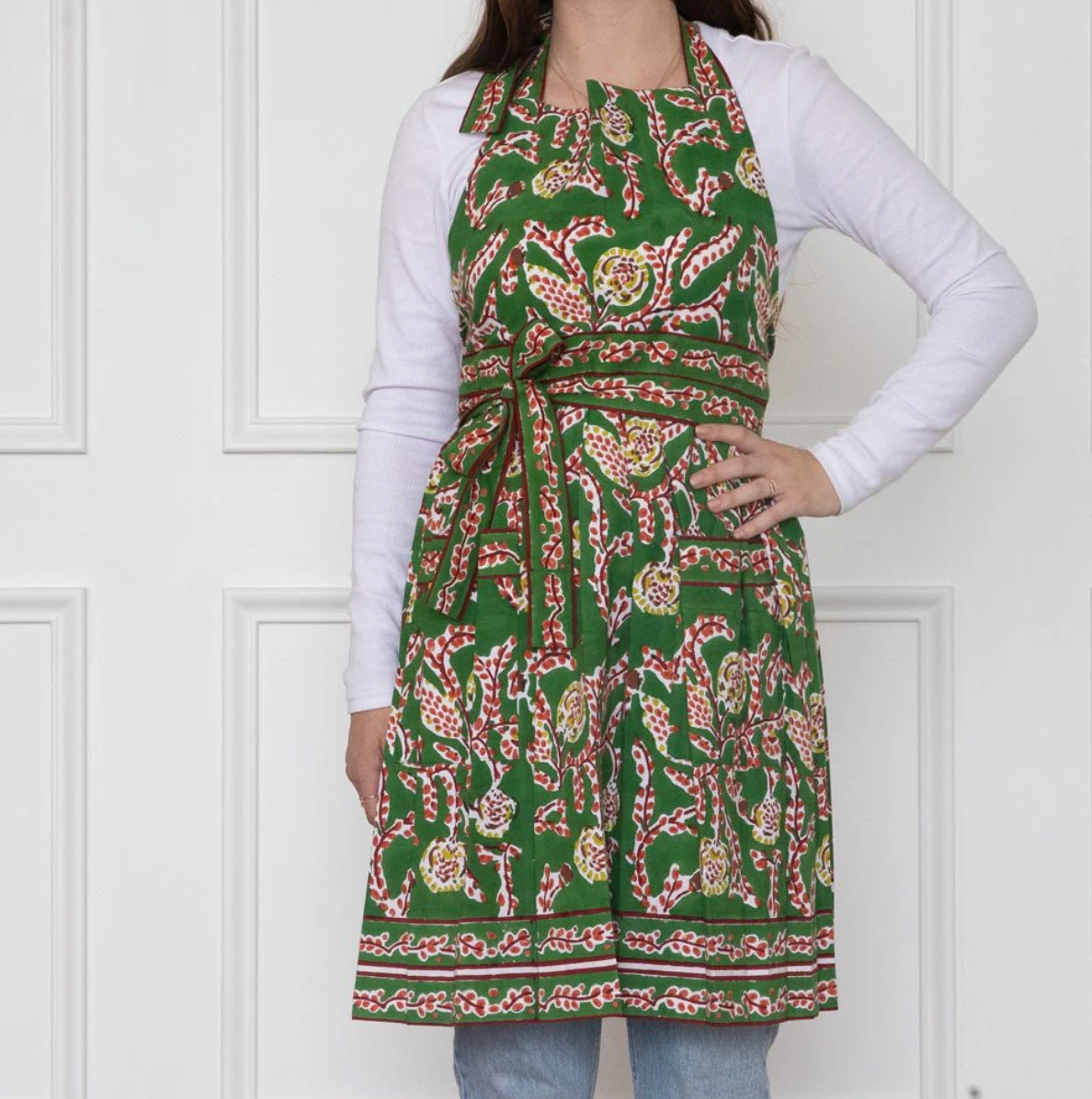 Climbing Dahlia Emerald Green Apron