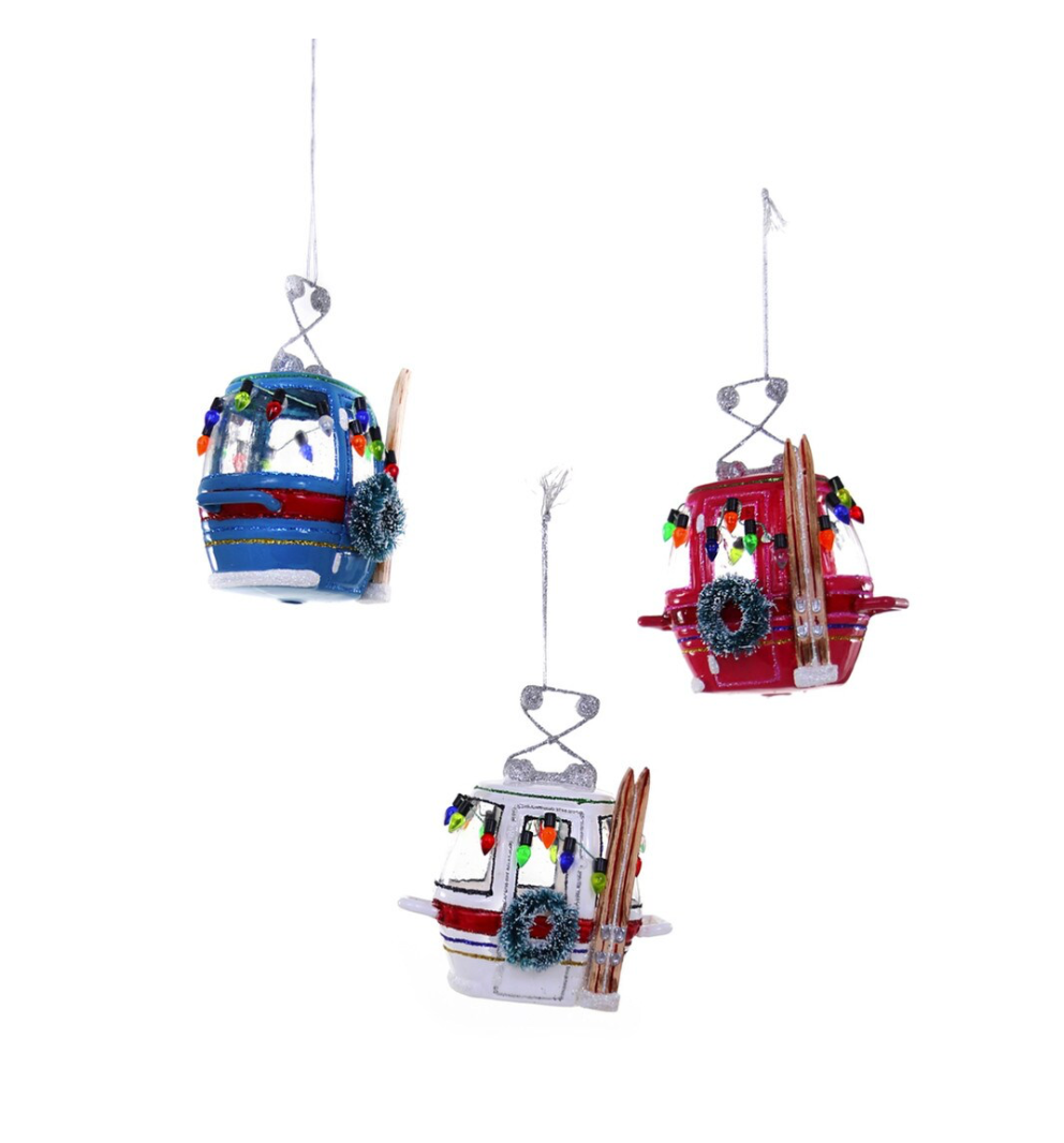 SKI SLOPE GONDOLA