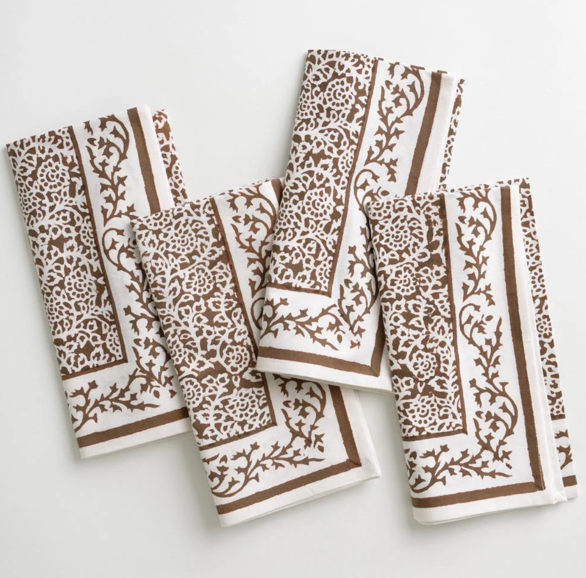 Set of 4 dinner napkins- Tapestry Dark Chocolate