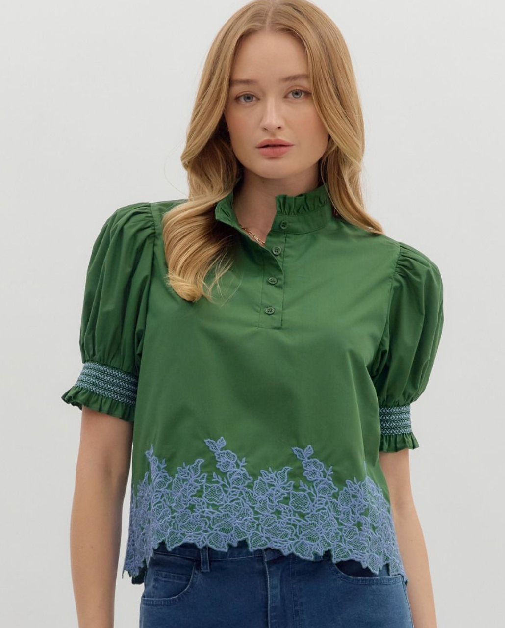 Solid embroidered smocked cuff band short sleeve