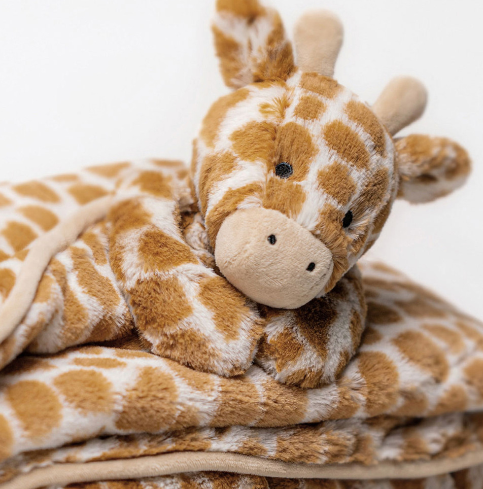 Bashful Giraffe Blankie