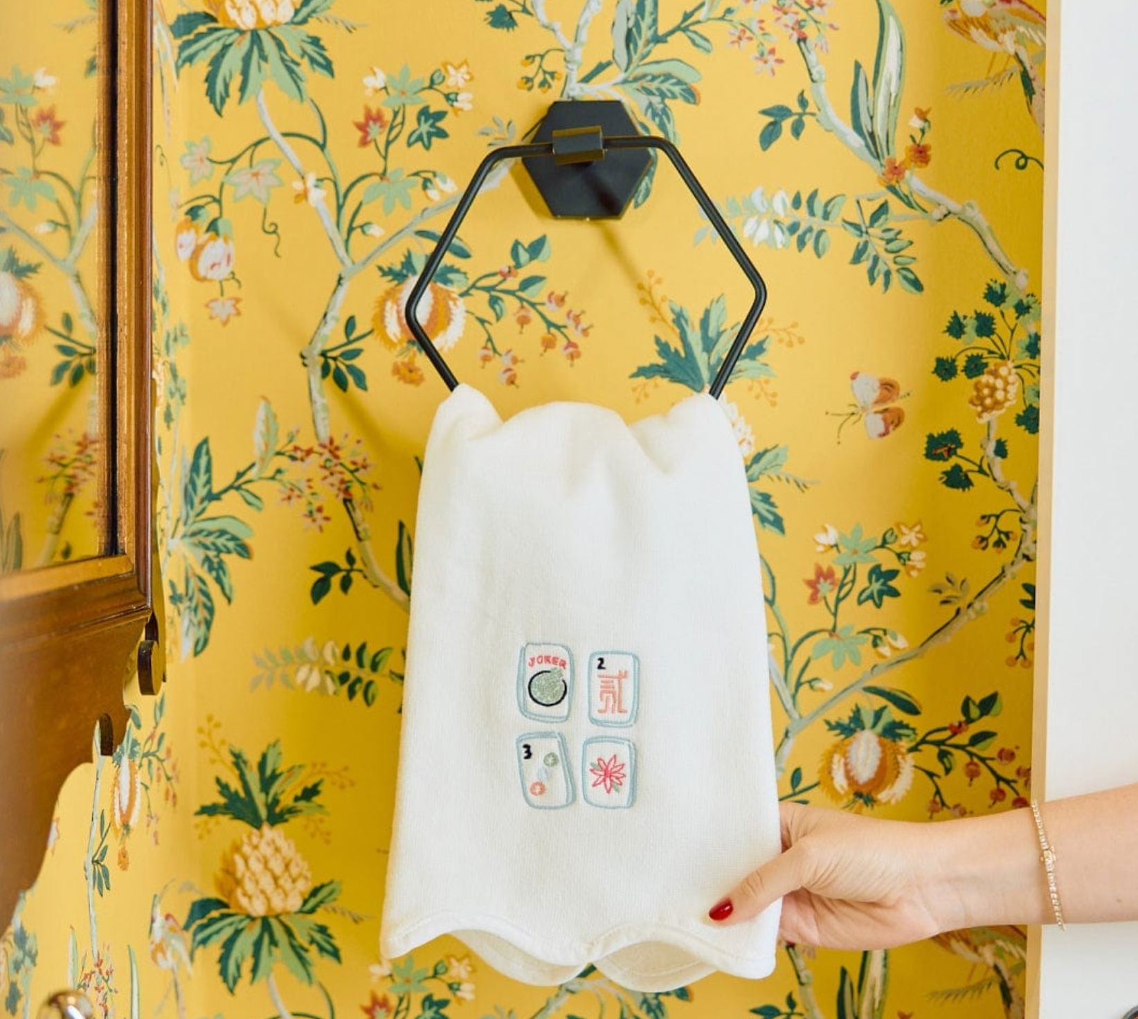 Weezie Scallop Powder Bath Towels-  Mahjong Tiles