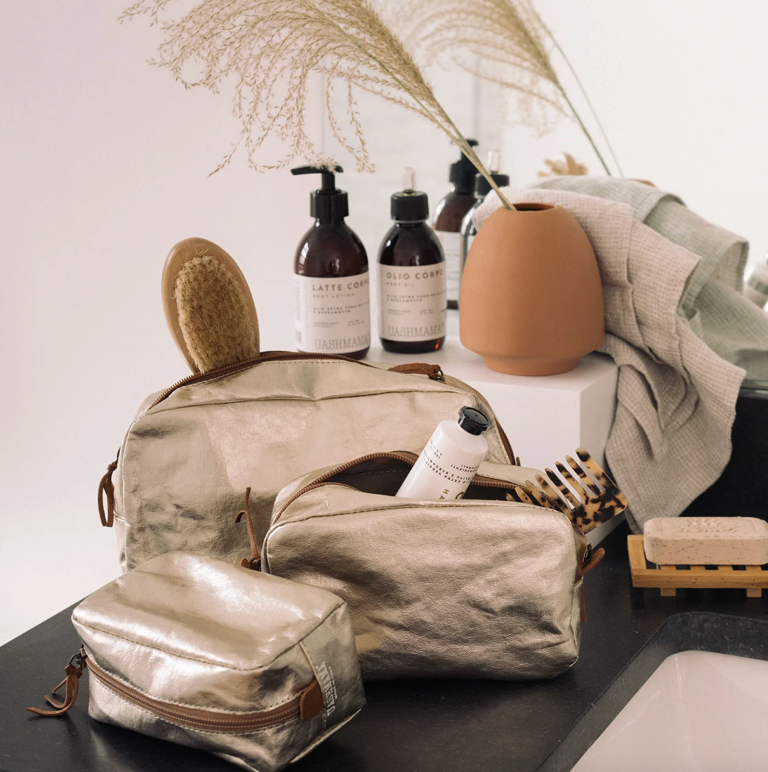 Cosmetic Bag Beauty Case- Platino