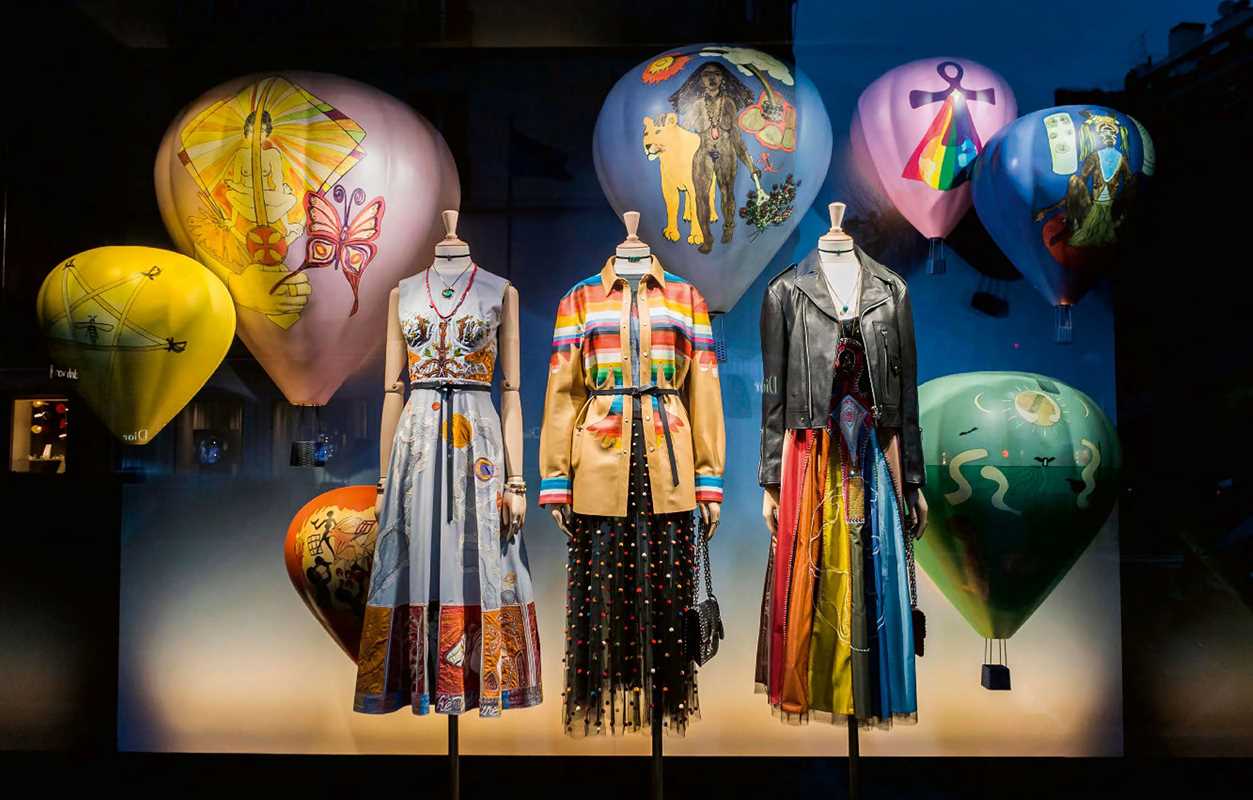 Paris. In Fashion by Pierre Toromanoff