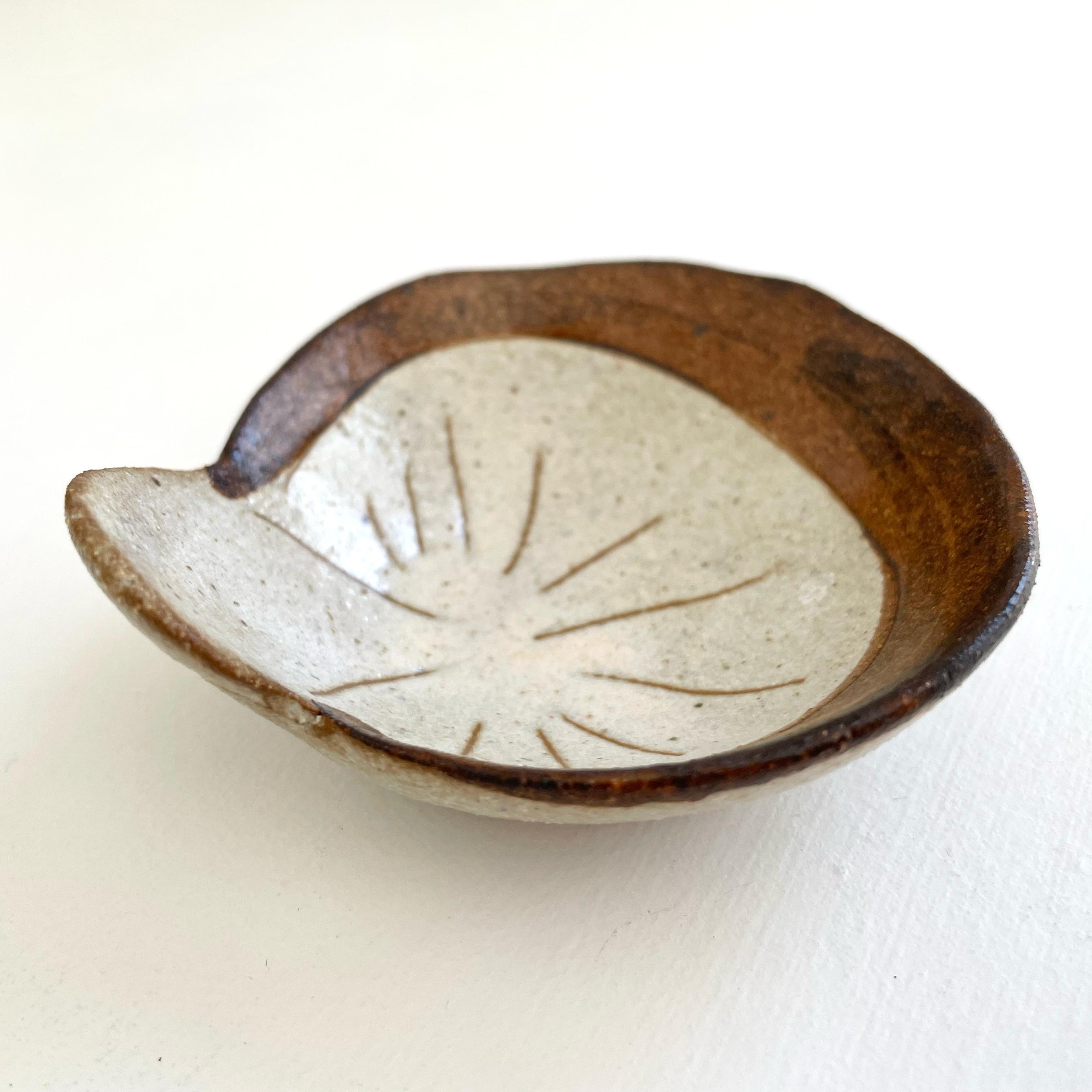 Handmade ceramic mini vegetable and fruit dishes