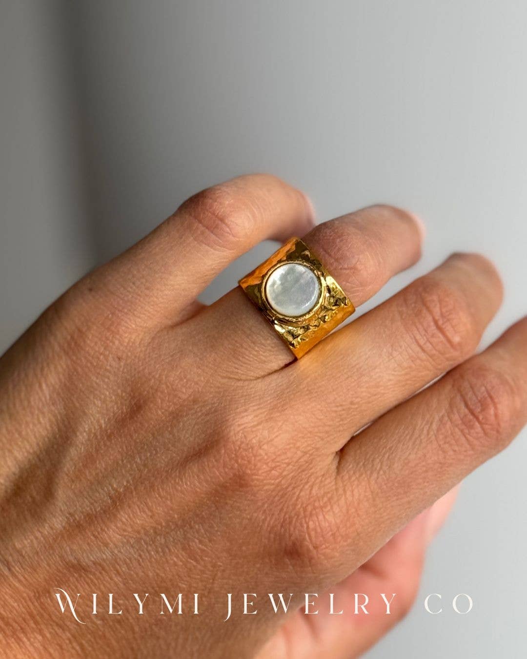 CLARITY Mother of Pearl Ring | Round Cut MOP Stones | 24k GF