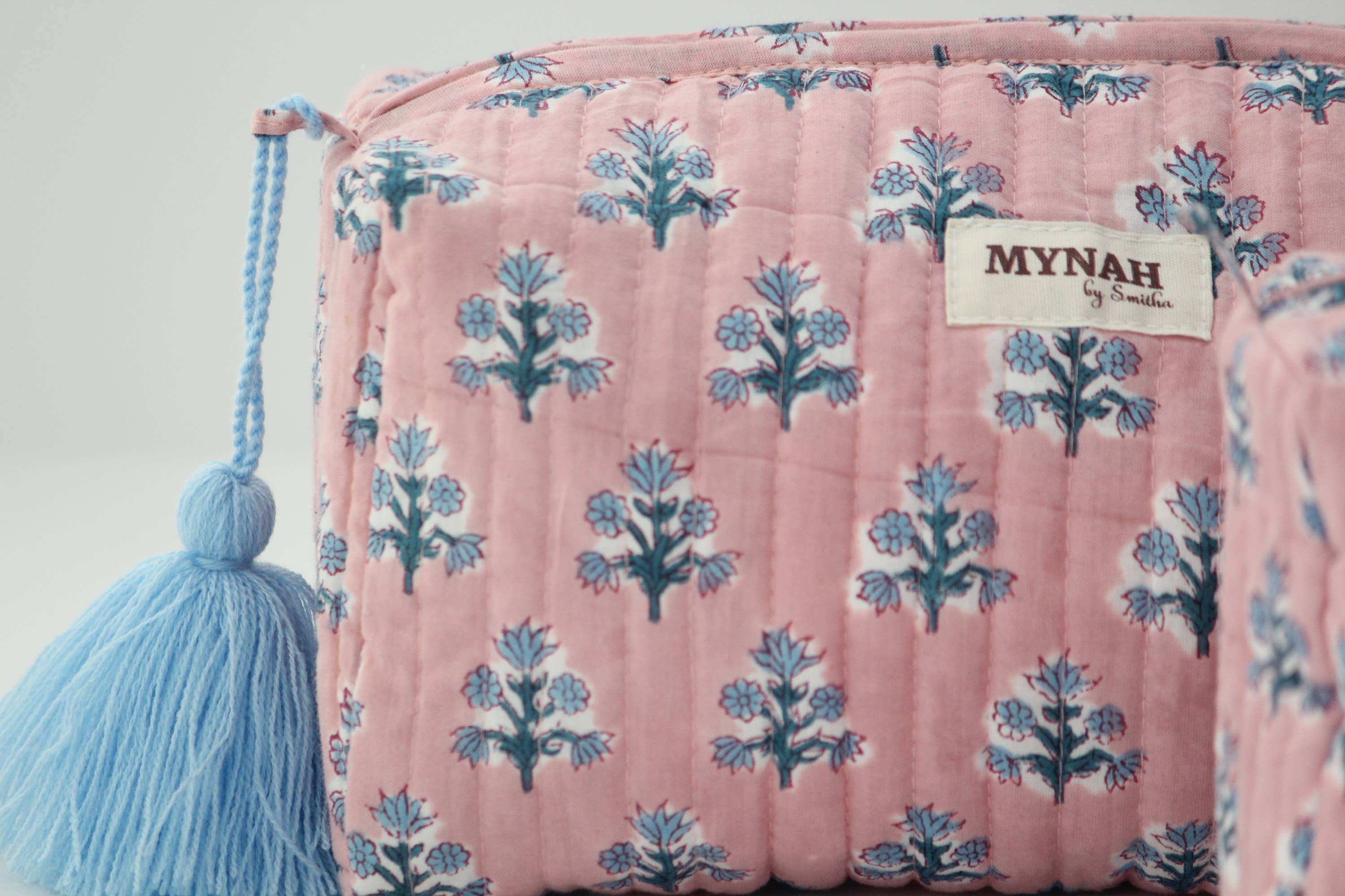 Dusty pink bluefloral travel/make up/organizer