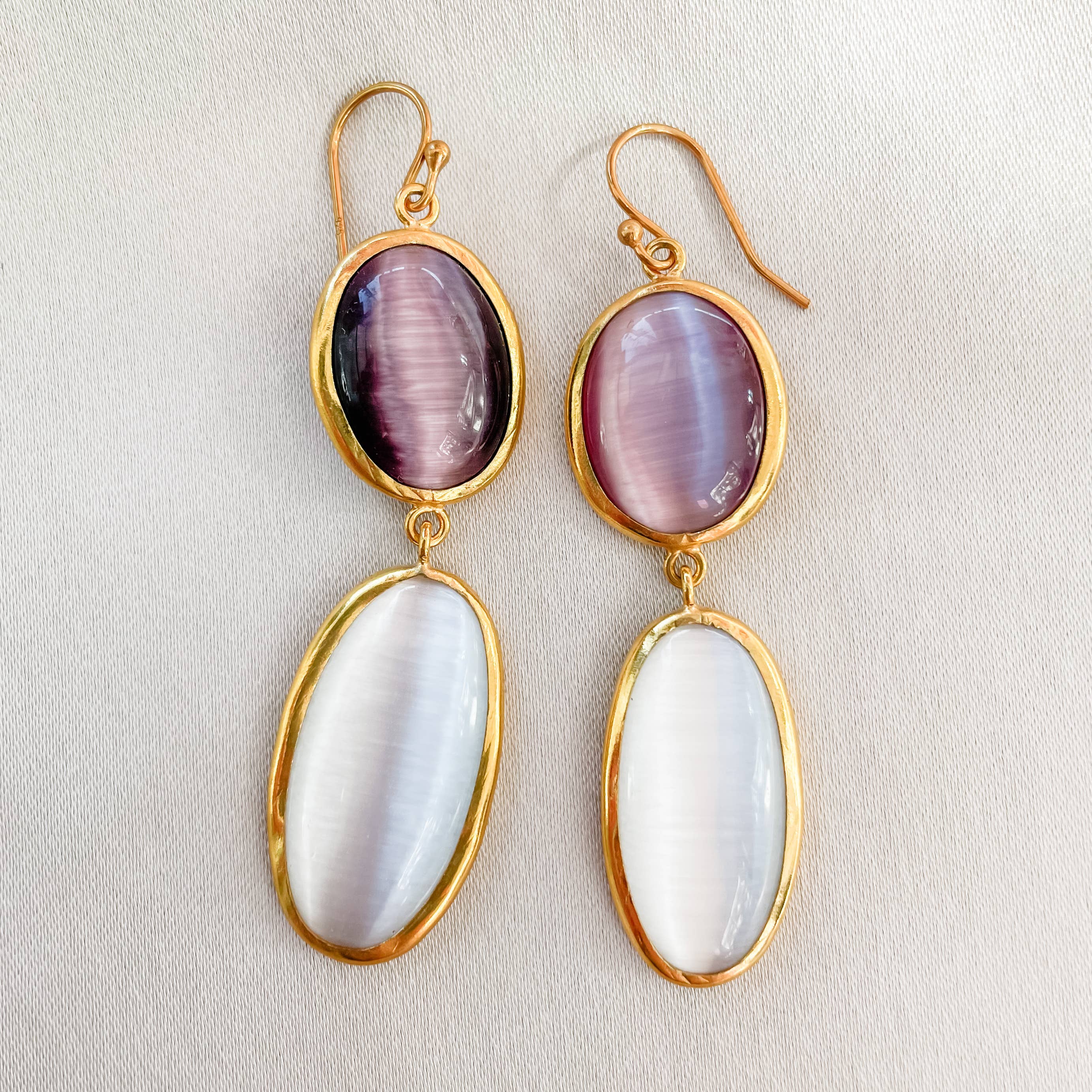 CORE | PINK WHITE COLOR-BLOCK EARRINGS