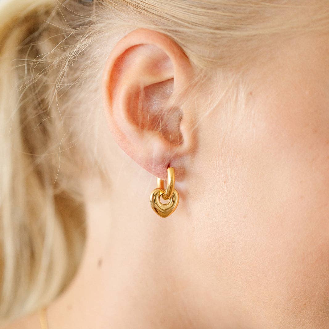 Bold Heart Hoop
