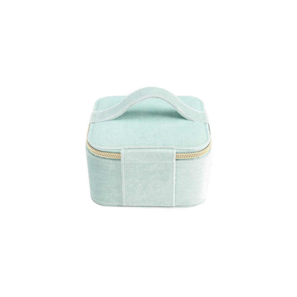 Vera Travel Jewelry Case with Pouch