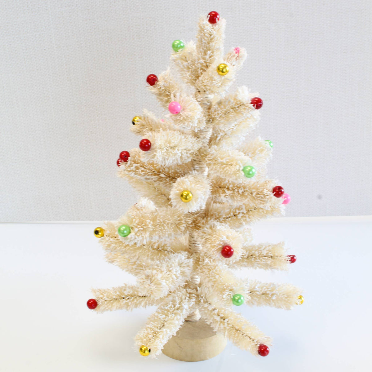 Bottlebrush Christmas Tree w/Beads (Nat/Multi)