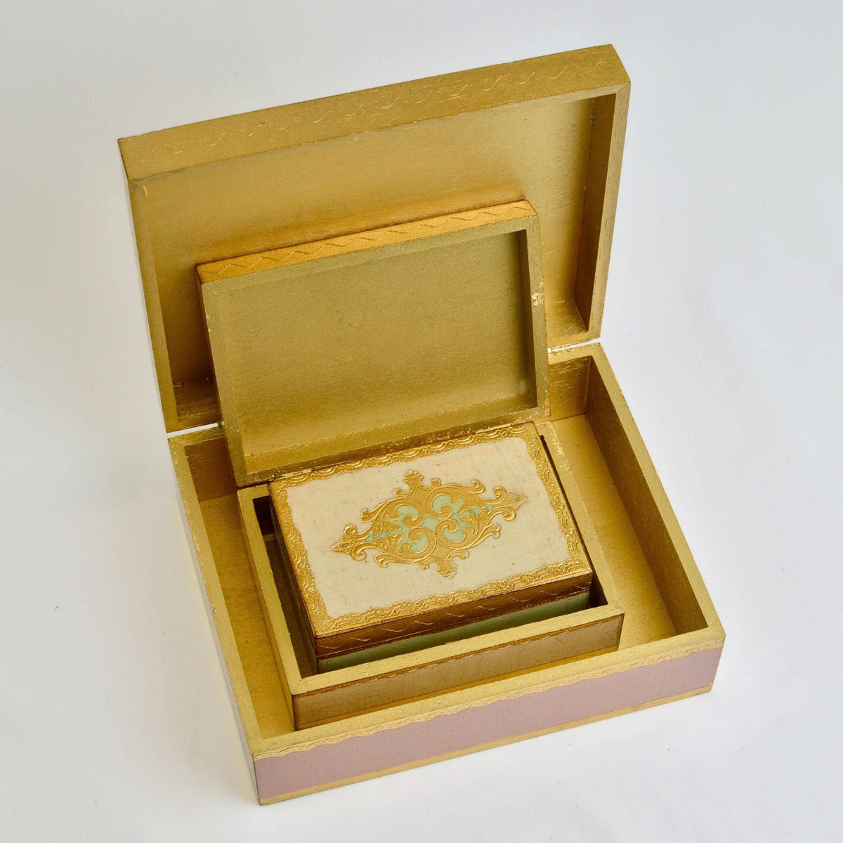 Florentine Carved Wood Jewelry/Storage Box, 4 x 6