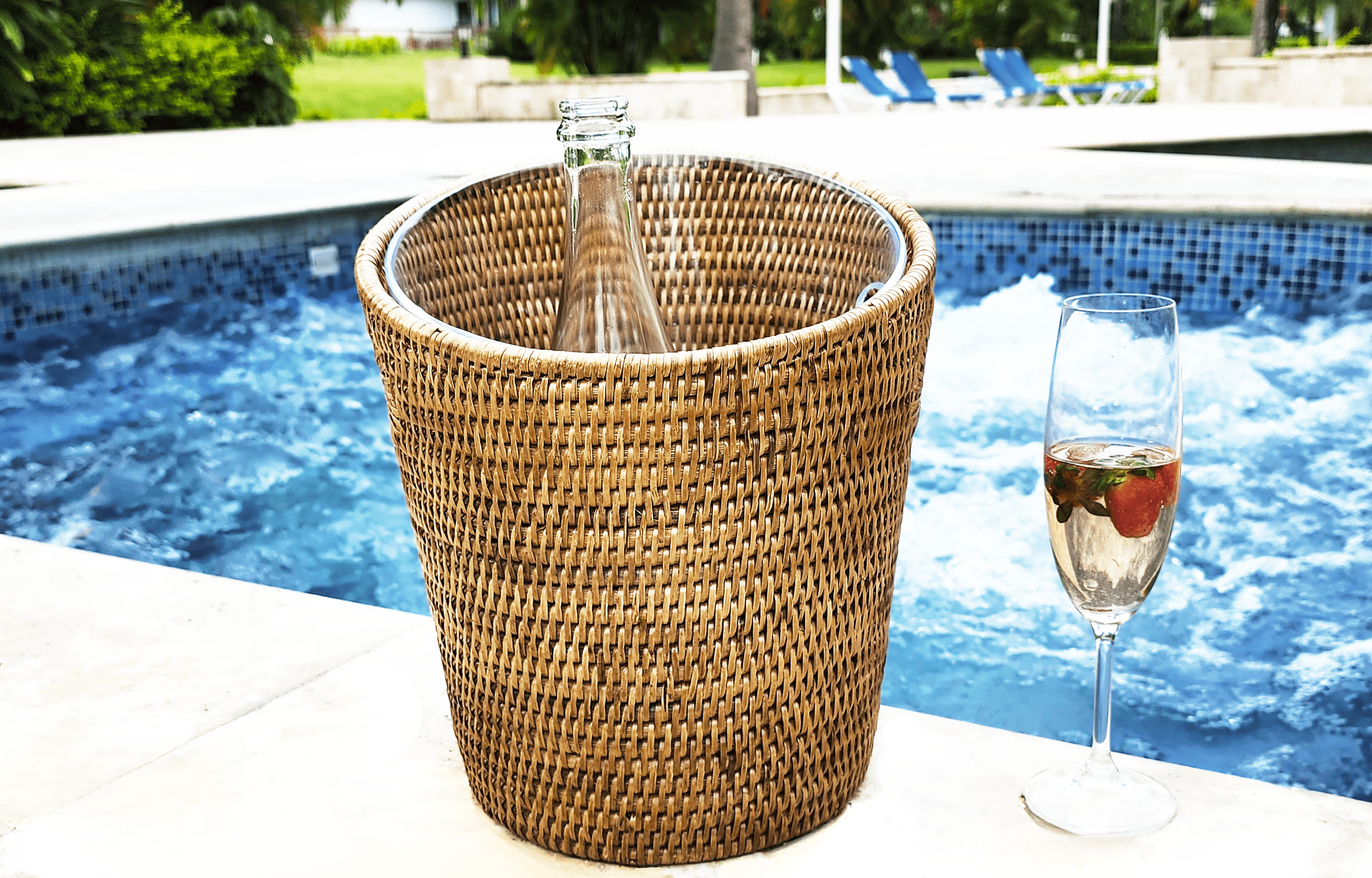 Artifacts Rattan™ Small Champagne Bucket with Acrylic