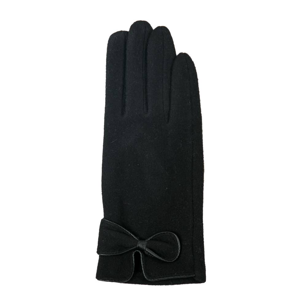 Mindy Glove - Fall 2025