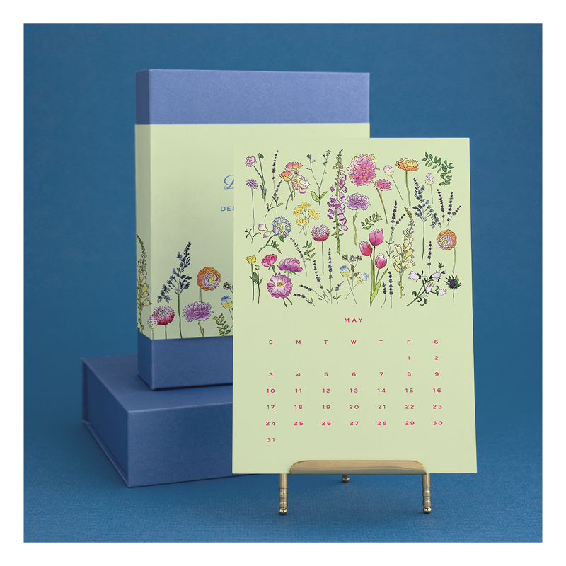 2026 Desktop Calendar with Easel
