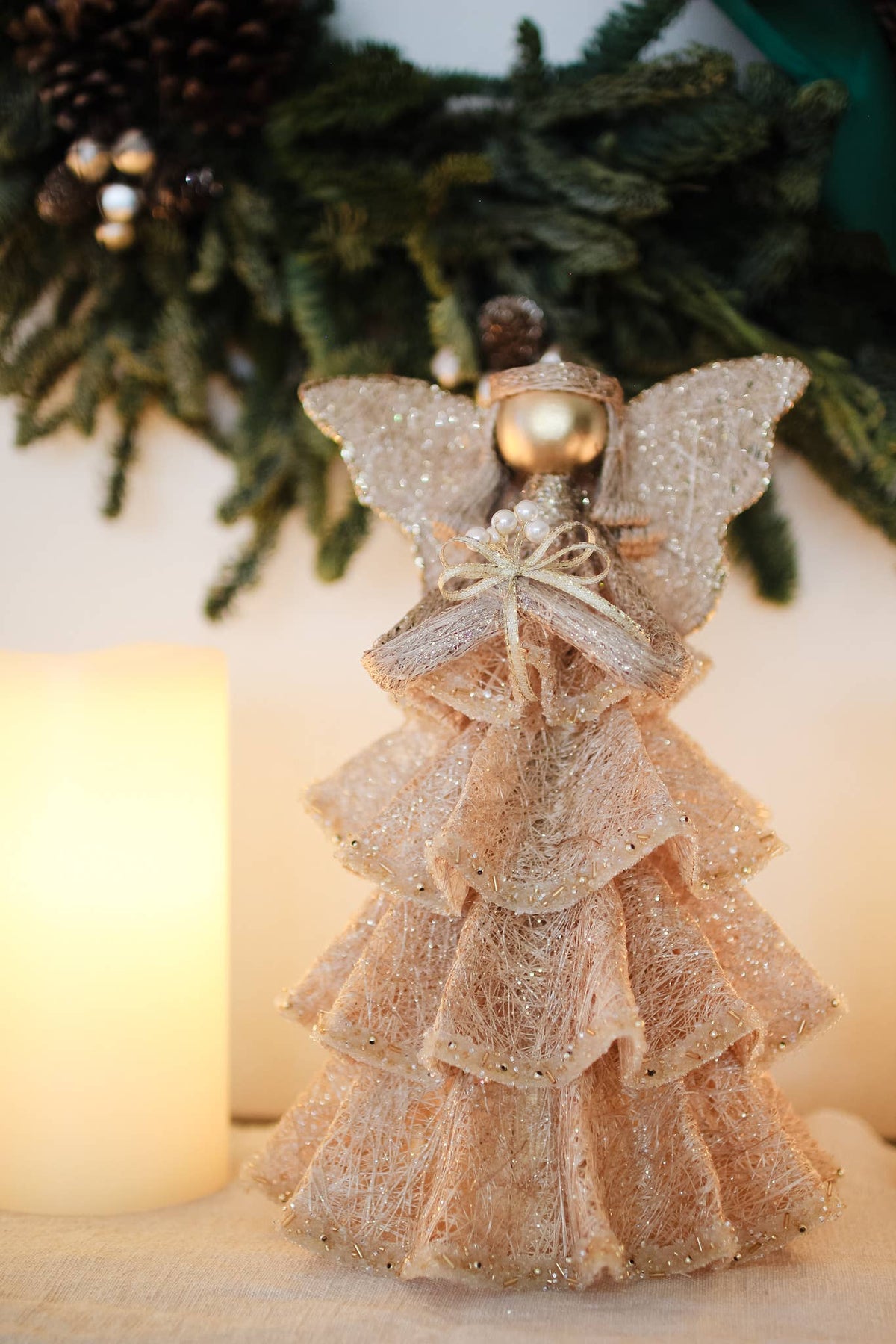 Tabletop/Tree Topper Noelle Angel (Nat/Gold)